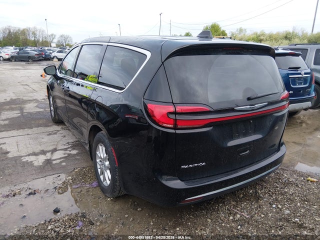 2024 Chrysler Pacifica Touring L მანქანა იყიდება აუქციონზე, vin: 2C4RC1BGXRR171582, აუქციონის ნომერი: 44951682