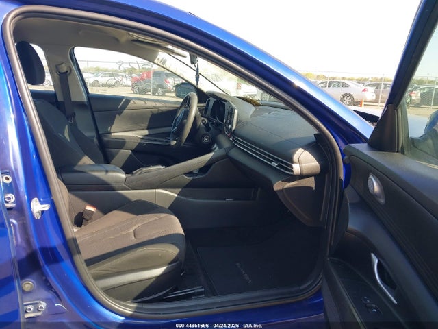 Продажа на аукционе авто 2021 Hyundai Elantra Se, vin: KMHLL4AG4MU180505, номер лота: 44951696