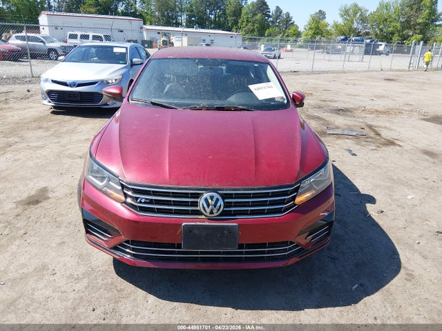 1VWDT7A37HC035457 Volkswagen Passat 1.8t R-line
