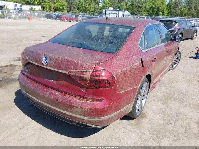 1VWDT7A37HC035457 Volkswagen Passat 1.8t R-line