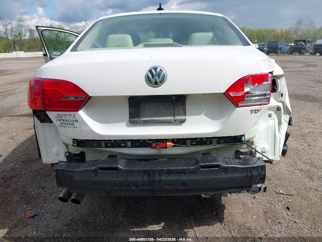 Продаж на аукціоні авто 2013 Volkswagen Jetta 2.0l Tdi, vin: 3VWLL7AJ8DM356698, номер лоту: 44951709