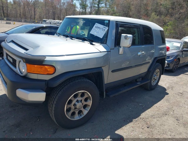 Продажа на аукционе авто 2011 Toyota Fj Cruiser, vin: JTEBU4BFXBK107520, номер лота: 44951715