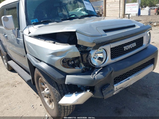 Продажа на аукционе авто 2011 Toyota Fj Cruiser, vin: JTEBU4BFXBK107520, номер лота: 44951715