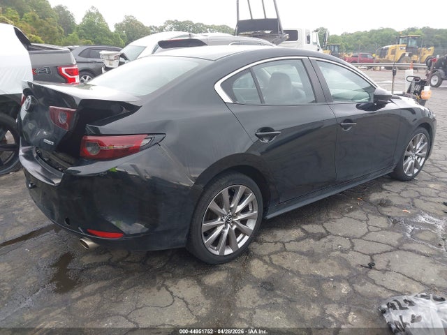44951752 :رقم المزاد ، JM1BPACL8M1304919 vin ، 2021 Mazda Mazda3 Preferred مزاد بيع