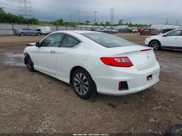 44951756 :رقم المزاد ، 1HGCT1B34FA010200 vin ، 2015 Honda Accord Lx-s مزاد بيع