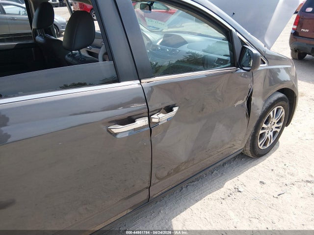 44951784 :رقم المزاد ، 5FNRL5H62CB126855 vin ، 2012 Honda Odyssey Ex-l مزاد بيع