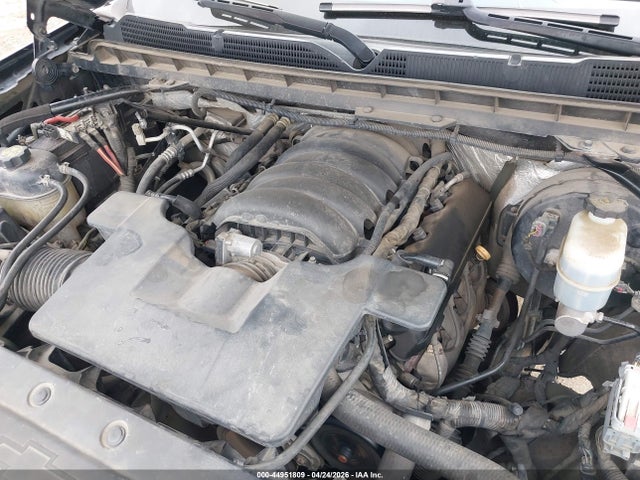 3GCUKREC5JG370375 Chevrolet Silverado 1500 2lt