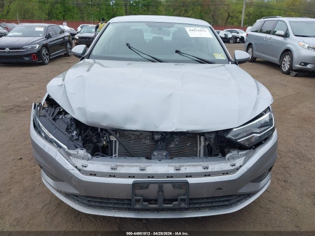 44951812 :رقم المزاد ، 3VWC57BU1LM102820 vin ، 2020 Volkswagen Jetta 1.4t R-line/1.4t S/1.4t Se مزاد بيع
