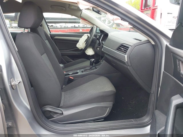 44951812 :رقم المزاد ، 3VWC57BU1LM102820 vin ، 2020 Volkswagen Jetta 1.4t R-line/1.4t S/1.4t Se مزاد بيع