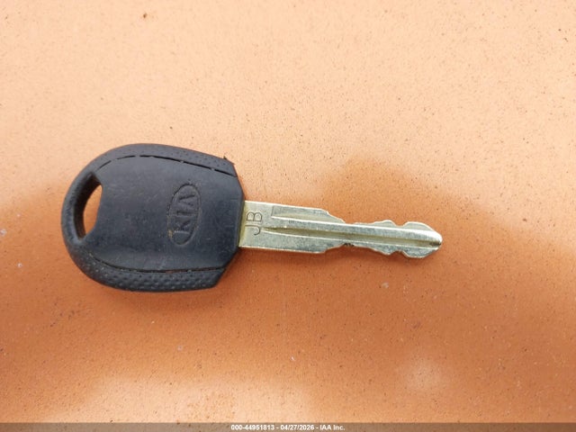44951813 :رقم المزاد ، KNADE223X96516170 vin ، 2009 Kia Rio Lx مزاد بيع