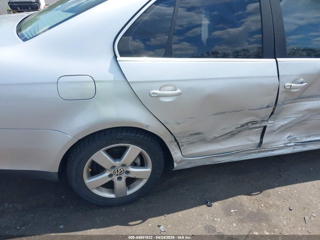 Aukcja sprzedaży 2008 Volkswagen Jetta Se/sel, vin: 3VWRM71K68M059063, numer aukcji: 44951832