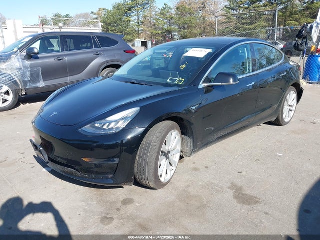 Продаж на аукціоні авто 2018 Tesla Model 3 Long Range/performance, vin: 5YJ3E1EB1JF131956, номер лоту: 44951874