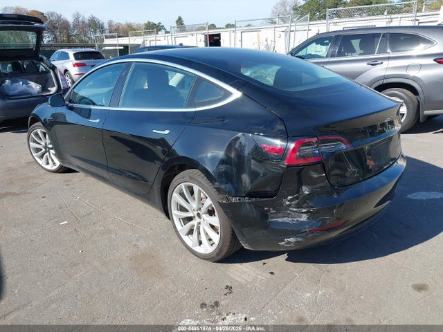 Продаж на аукціоні авто 2018 Tesla Model 3 Long Range/performance, vin: 5YJ3E1EB1JF131956, номер лоту: 44951874