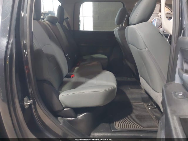 2020 Ram 1500 Classic Tradesman  4x4 5'7 Box მანქანა იყიდება აუქციონზე, vin: 3C6RR7KG6LG144269, აუქციონის ნომერი: 44951879