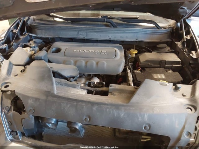 44951885 :رقم المزاد ، 1C4PJMCB5HW638785 vin ، 2017 Jeep Cherokee Latitude 4x4 مزاد بيع