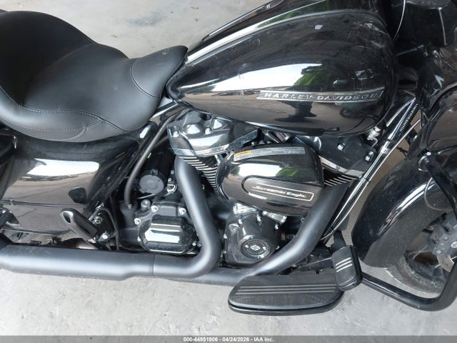 Harley-Davidson FLTRXS 2020 1HD1KTP19LB664920 Image 8