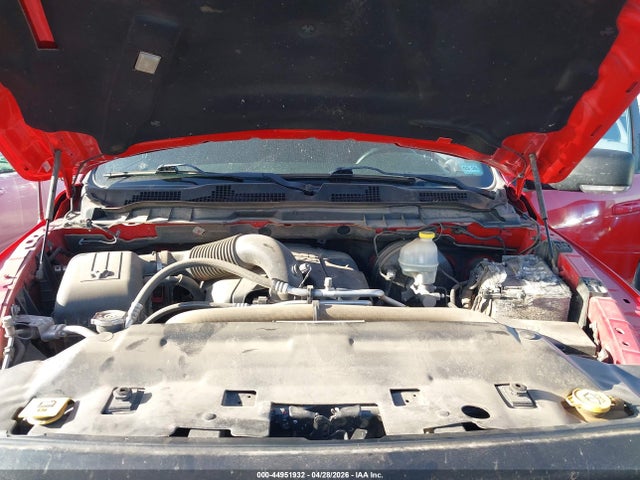 44951932 :رقم المزاد ، 1C6RR7YT1FS736888 vin ، 2015 Ram 1500 Rebel مزاد بيع