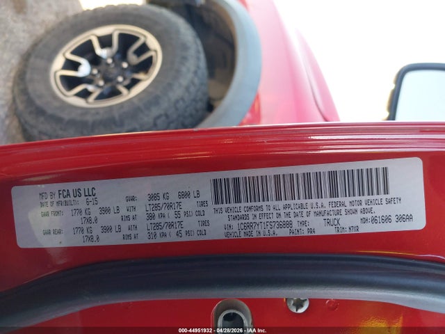 44951932 :رقم المزاد ، 1C6RR7YT1FS736888 vin ، 2015 Ram 1500 Rebel مزاد بيع