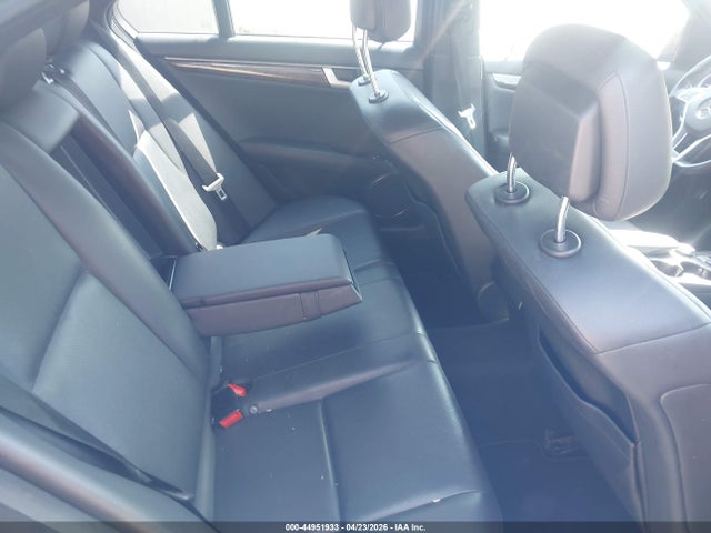 Продажа на аукционе авто 2012 Mercedes-benz C 300 Sport 4matic, vin: WDDGF8BB9CR226294, номер лота: 44951933