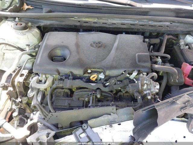 44951937 :رقم المزاد ، 4T1G11AK4MU443974 vin ، 2021 Toyota Camry Se مزاد بيع