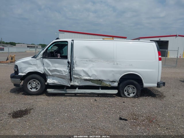 44951956 :رقم المزاد ، 1GCWGAFPXR1158868 vin ، 2024 Chevrolet Express Cargo Rwd 2500 Regular Wheelbase Wt مزاد بيع