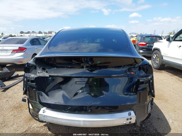 2023 Tesla Model Y Awd/long Range Dual Motor All-wheel Drive მანქანა იყიდება აუქციონზე, vin: 7SAYGDEE9PA116318, აუქციონის ნომერი: 44951957