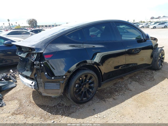 2023 Tesla Model Y Awd/long Range Dual Motor All-wheel Drive მანქანა იყიდება აუქციონზე, vin: 7SAYGDEE9PA116318, აუქციონის ნომერი: 44951957