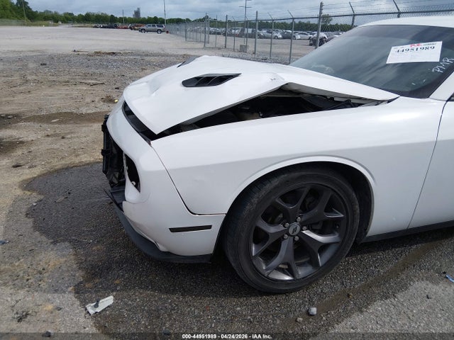 Продаж на аукціоні авто 2018 Dodge Challenger Sxt, vin: 2C3CDZAG8JH311064, номер лоту: 44951989