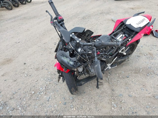 Продаж на аукціоні авто 2015 Honda Cb300 F, vin: MLHNC5219F5100459, номер лоту: 44951990