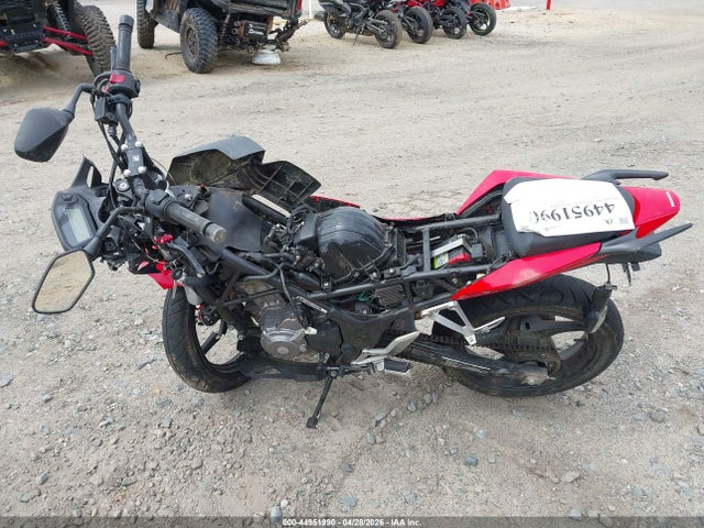 Продаж на аукціоні авто 2015 Honda Cb300 F, vin: MLHNC5219F5100459, номер лоту: 44951990