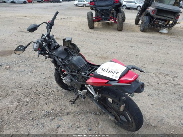 Продаж на аукціоні авто 2015 Honda Cb300 F, vin: MLHNC5219F5100459, номер лоту: 44951990