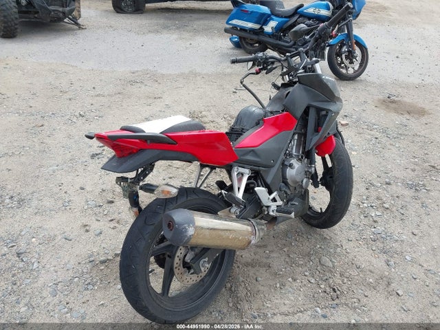 Продаж на аукціоні авто 2015 Honda Cb300 F, vin: MLHNC5219F5100459, номер лоту: 44951990