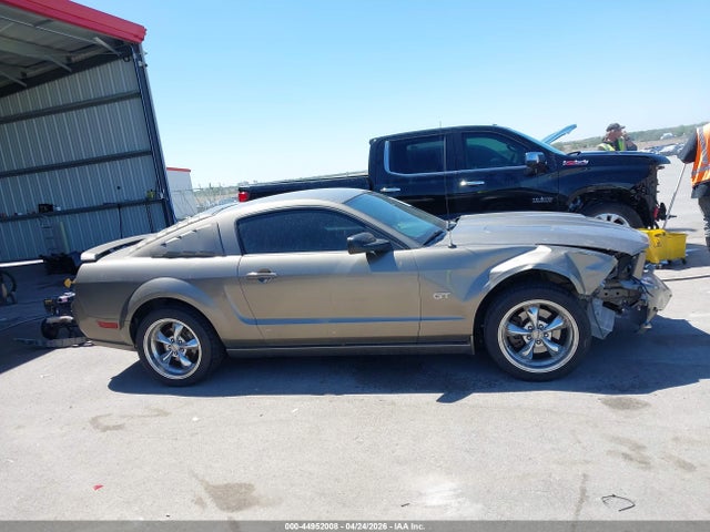 Aukcja sprzedaży 2005 Ford Mustang Gt Deluxe/gt Premium, vin: 1ZVFT82H755247977, numer aukcji: 44952008