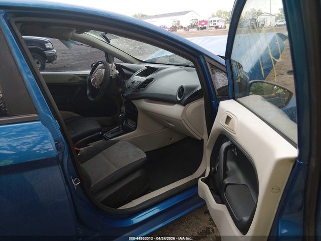Продажа на аукционе авто 2011 Ford Fiesta S, vin: 3FADP4AJ5BM175961, номер лота: 44952012