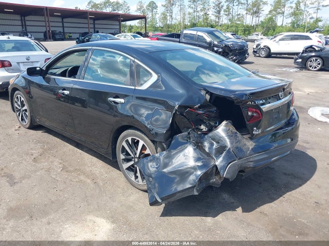 44952014 :رقم المزاد ، 1N4AL3AP6JC219852 vin ، 2018 Nissan Altima 2.5 Sr مزاد بيع