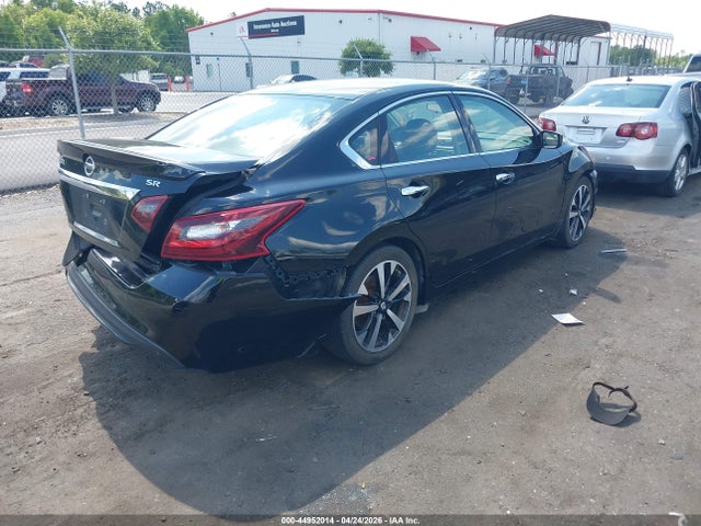 44952014 :رقم المزاد ، 1N4AL3AP6JC219852 vin ، 2018 Nissan Altima 2.5 Sr مزاد بيع