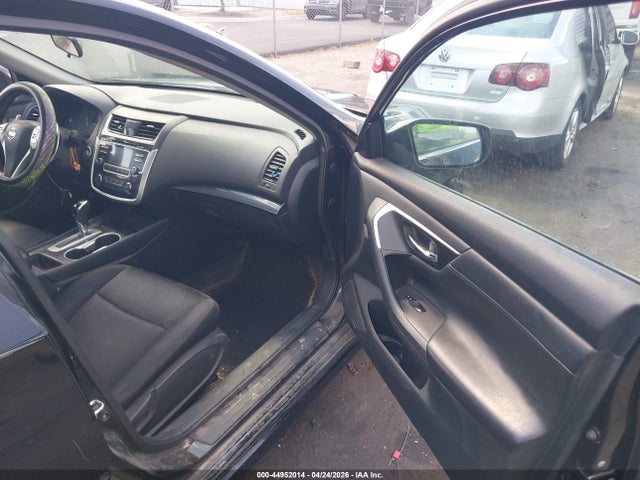 44952014 :رقم المزاد ، 1N4AL3AP6JC219852 vin ، 2018 Nissan Altima 2.5 Sr مزاد بيع
