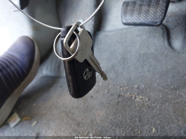 Продажа на аукционе авто 2010 Toyota Prius Ii, vin: JTDKN3DU9A0049238, номер лота: 44952029