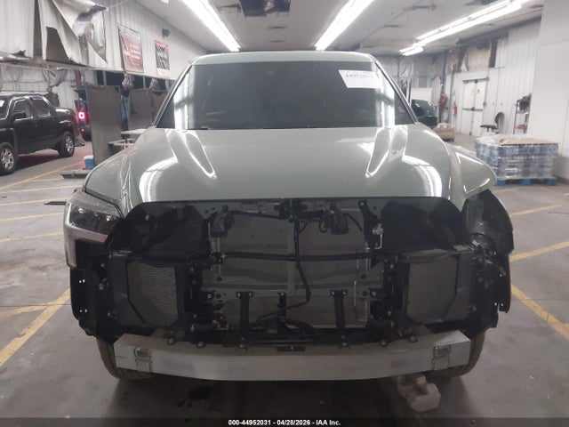 Продаж на аукціоні авто 2025 Toyota Tundra Sr5, vin: 5TFLA5DB2SX261384, номер лоту: 44952031