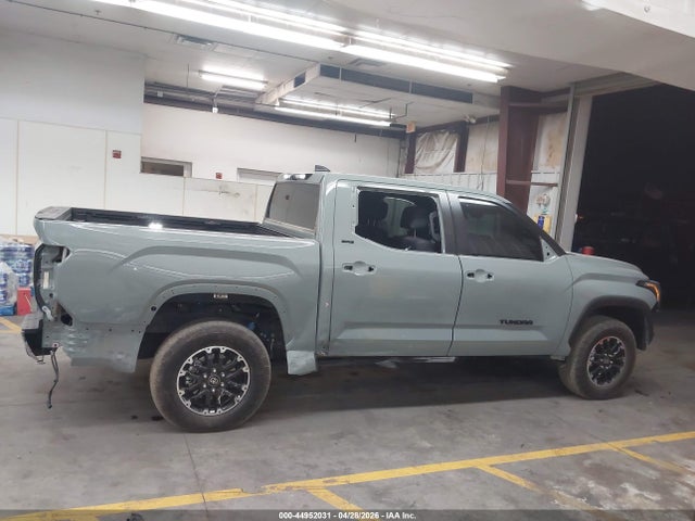 Продаж на аукціоні авто 2025 Toyota Tundra Sr5, vin: 5TFLA5DB2SX261384, номер лоту: 44952031
