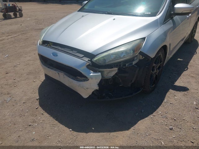 44952033 :رقم المزاد ، 1FADP3K25GL321687 vin ، 2016 Ford Focus Se مزاد بيع