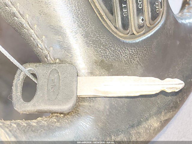 44952038 :رقم المزاد ، 1FTSW21P35EB80504 vin ، 2005 Ford F-250 Lariat/xl/xlt مزاد بيع