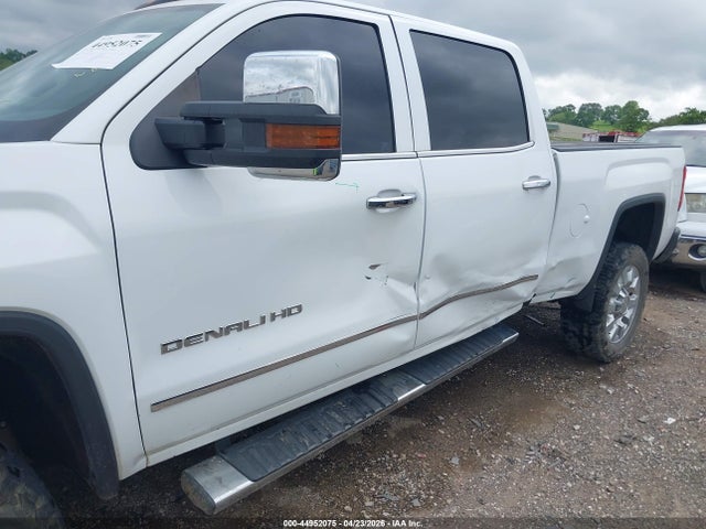 Aukcja sprzedaży 2018 Gmc Sierra 2500hd Denali, vin: 1GT12UEY8JF267390, numer aukcji: 44952075