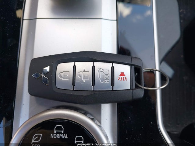 2025 Mitsubishi Outlander Se 2.5 2wd მანქანა იყიდება აუქციონზე, vin: JA4J3VA81SZ053683, აუქციონის ნომერი: 44952079