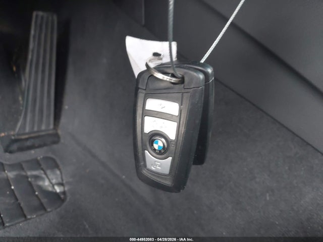 WBA8E1C52GK479745 BMW 330e