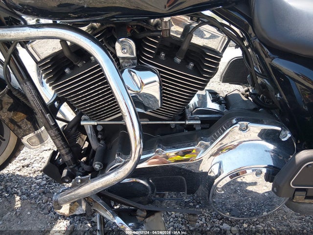 Harley-Davidson Flhr Road King 2015 1HD1FBM13FB699203 Image 9