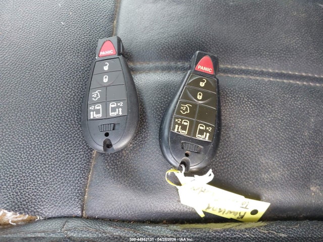 2C4RC1BG7ER363763 Chrysler Town &amp; Country Touring