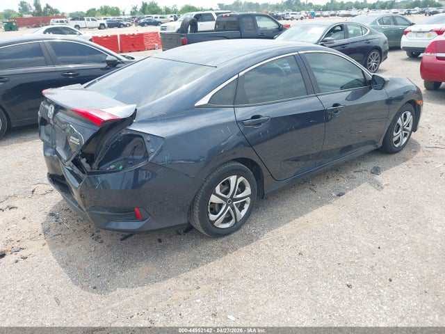 44952142 :رقم المزاد ، 19XFC2F56GE003051 vin ، 2016 Honda Civic Lx مزاد بيع