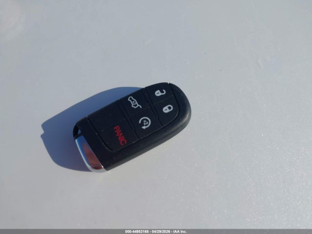 Продажа на аукционе авто 2015 Jeep Grand Cherokee Altitude, vin: 1C4RJEAG7FC677678, номер лота: 44952168