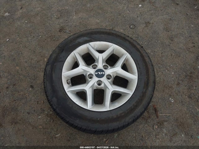 Продажа на аукционе авто 2022 Kia Soul Lx, vin: KNDJ23AU7N7833777, номер лота: 44952197